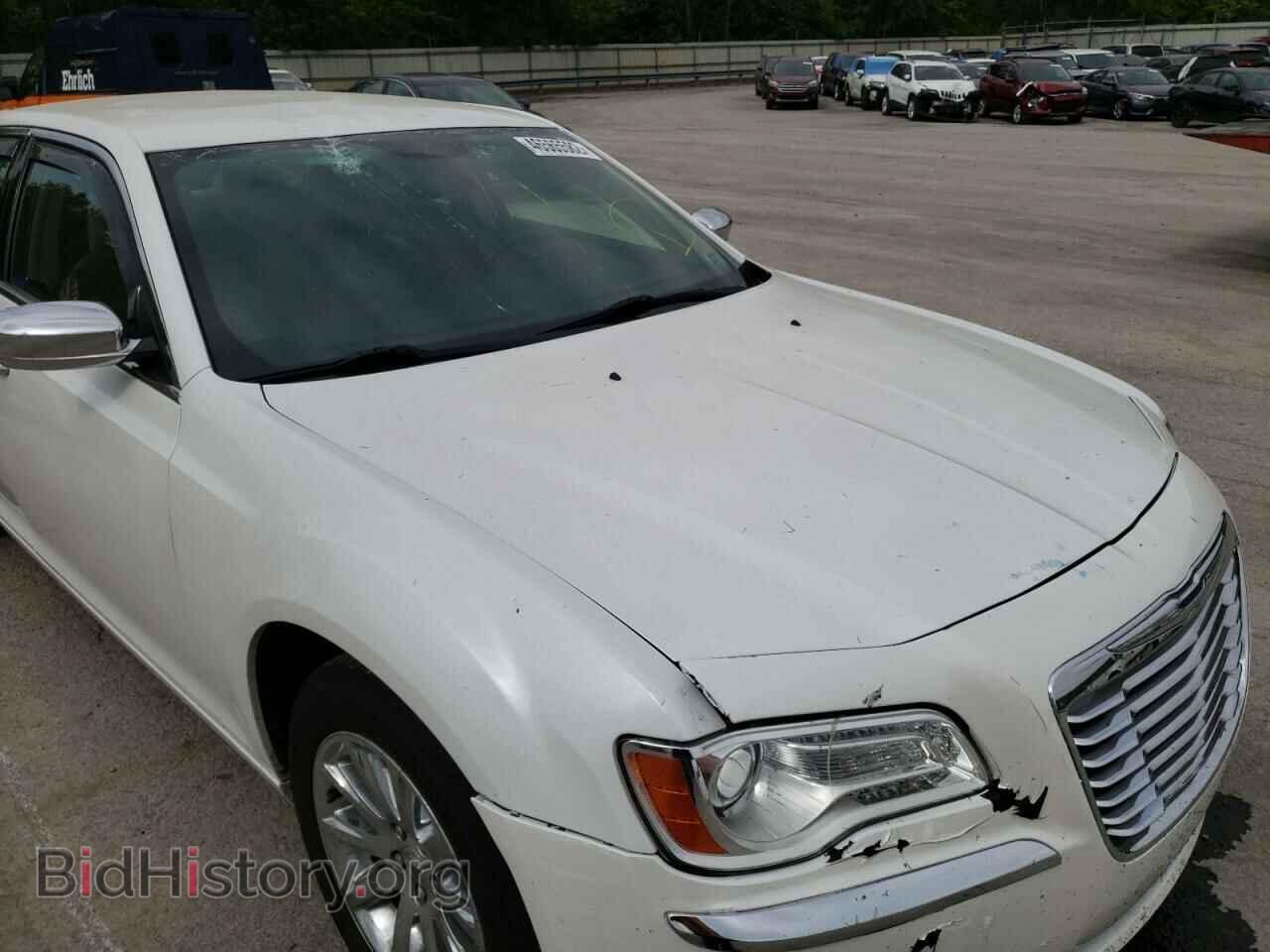 2011 CHRYSLER 300 - VIN: 2C3CA5CG6BH564741 - Фото 9