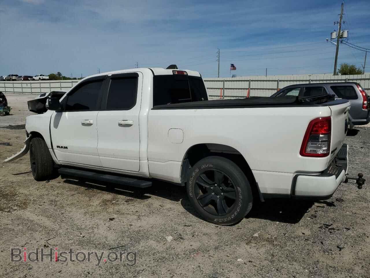 2020 RAM 1500 - VIN: 1C6RREBG2LN267353 - Фото 2