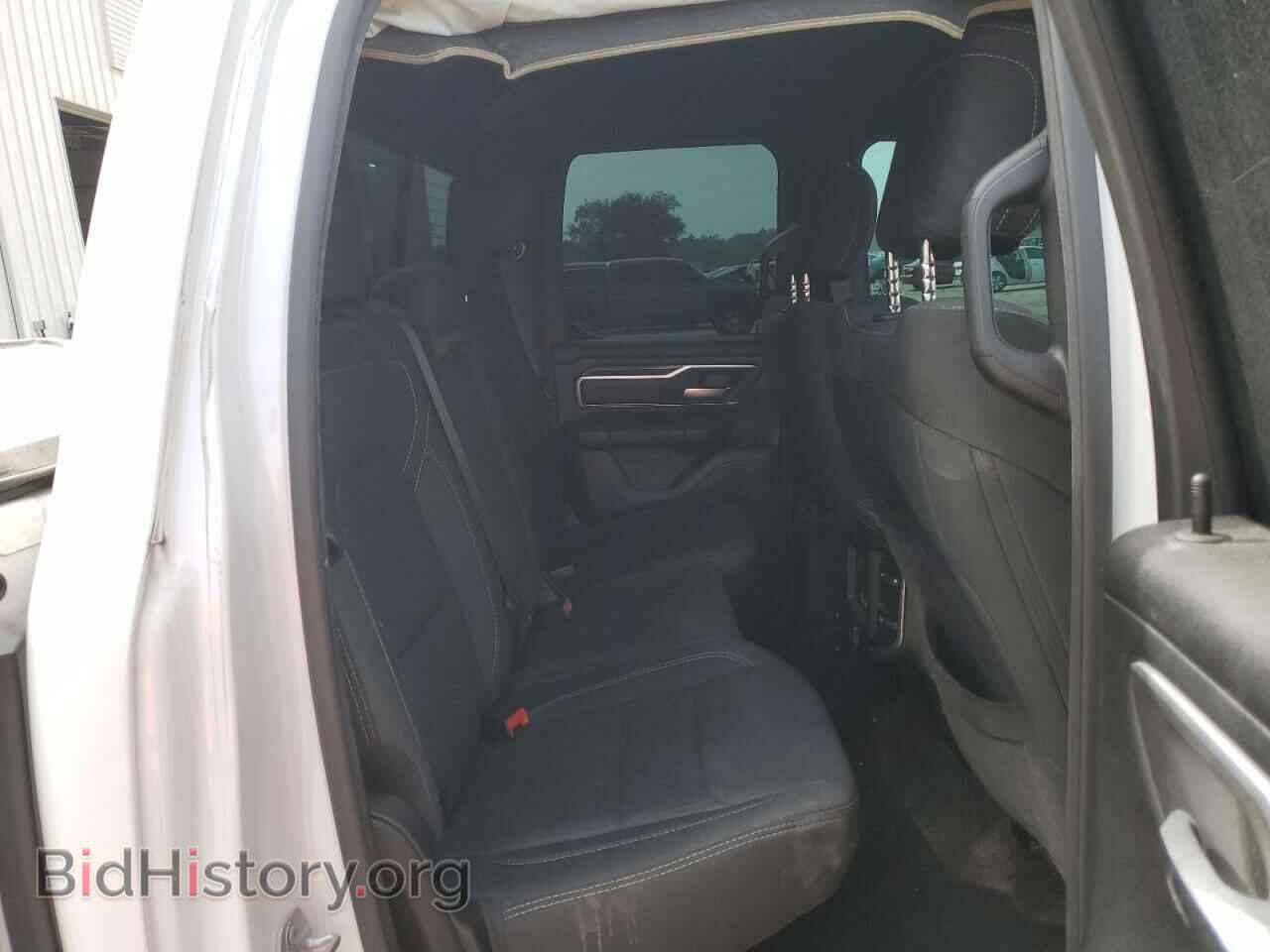 2020 RAM 1500 - VIN: 1C6RREBG2LN267353 - Фото 10