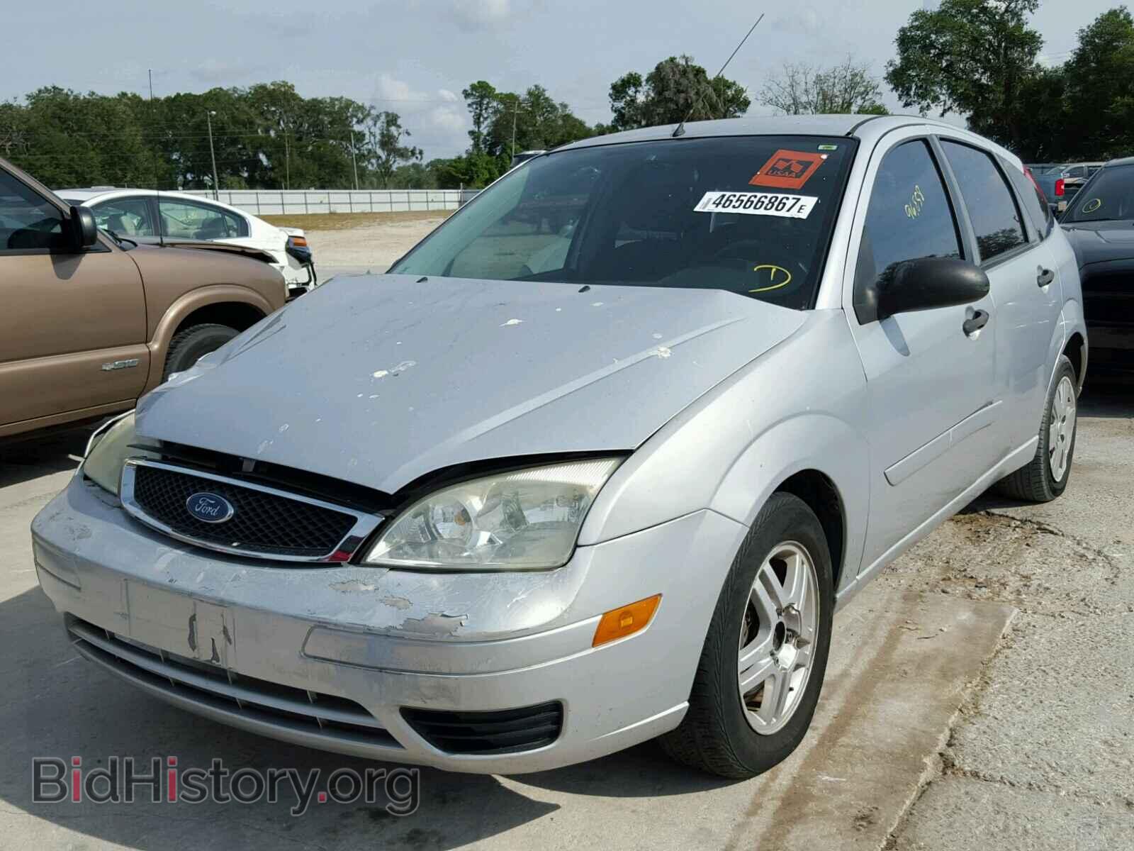 2007 FORD FOCUS - VIN: 1FAFP37N87W233324 - Photo 2
