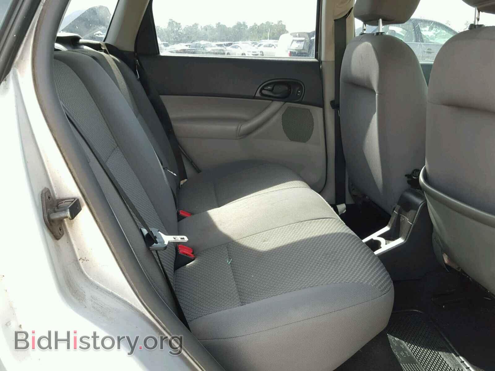2007 FORD FOCUS - VIN: 1FAFP37N87W233324 - Photo 6
