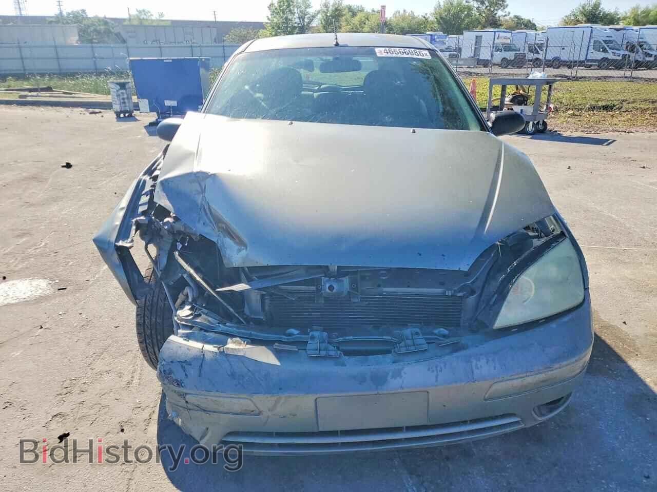 2005 FORD FOCUS - VIN: 3FAFP37N85R146331 - Фото 5