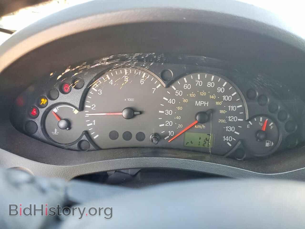 2005 FORD FOCUS - VIN: 3FAFP37N85R146331 - Фото 9