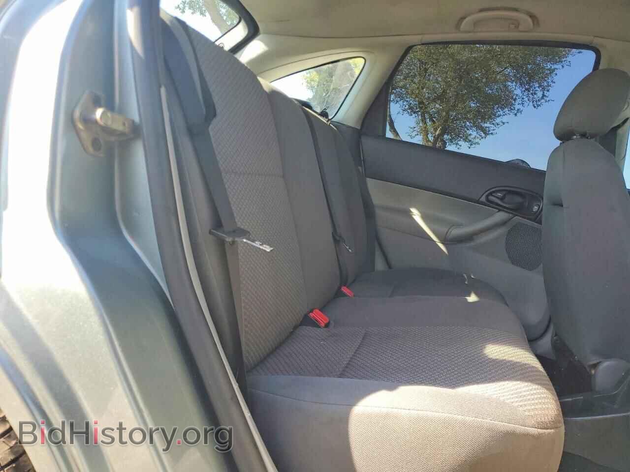 2005 FORD FOCUS - VIN: 3FAFP37N85R146331 - Фото 10