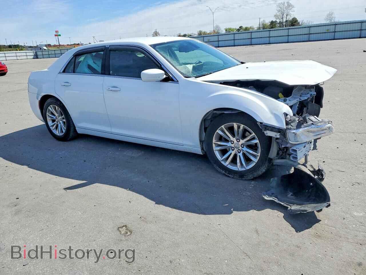2017 CHRYSLER 300 - VIN: 2C3CCAAG9HH547026 - Фото 4