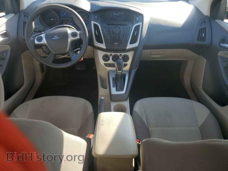 2014 Ford FOCUS (VIN 1FADP3F21EL202901) — photo 8 of 12