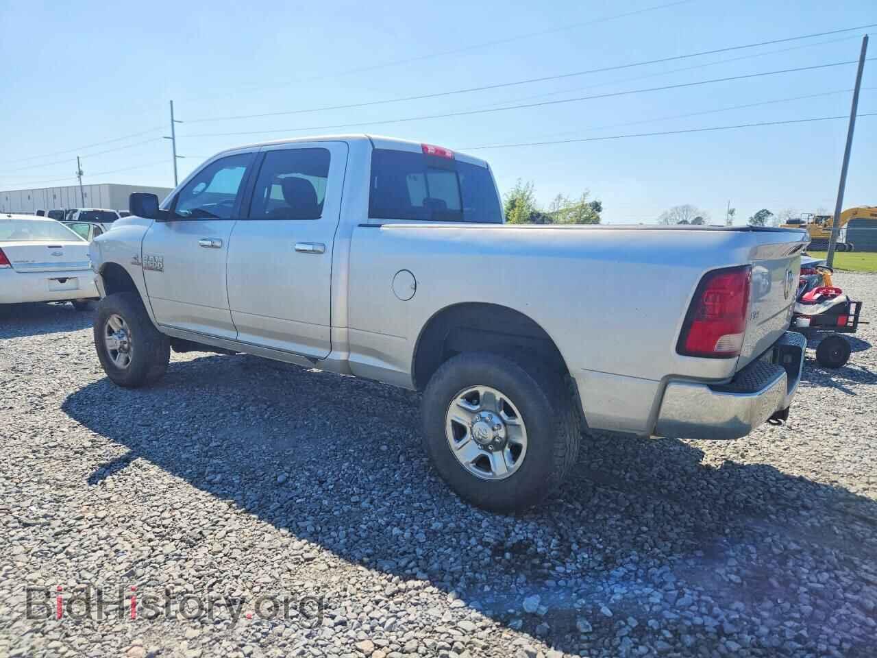 2017 RAM 2500 - VIN: 3C6UR5DL9HG534475 - Photo 2