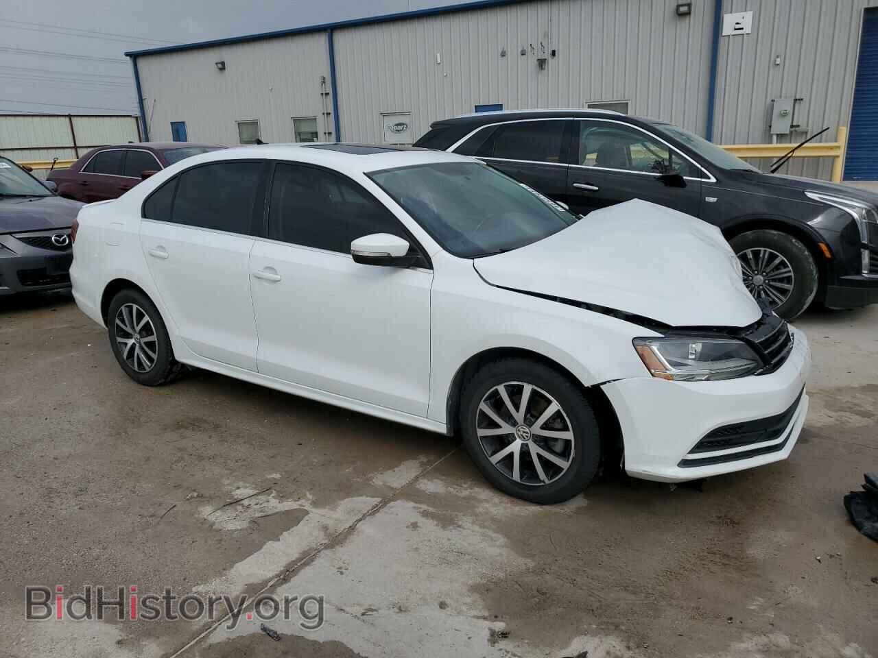 2017 VOLKSWAGEN JETTA - VIN: 3VWDB7AJ4HM258264 - Фото 4