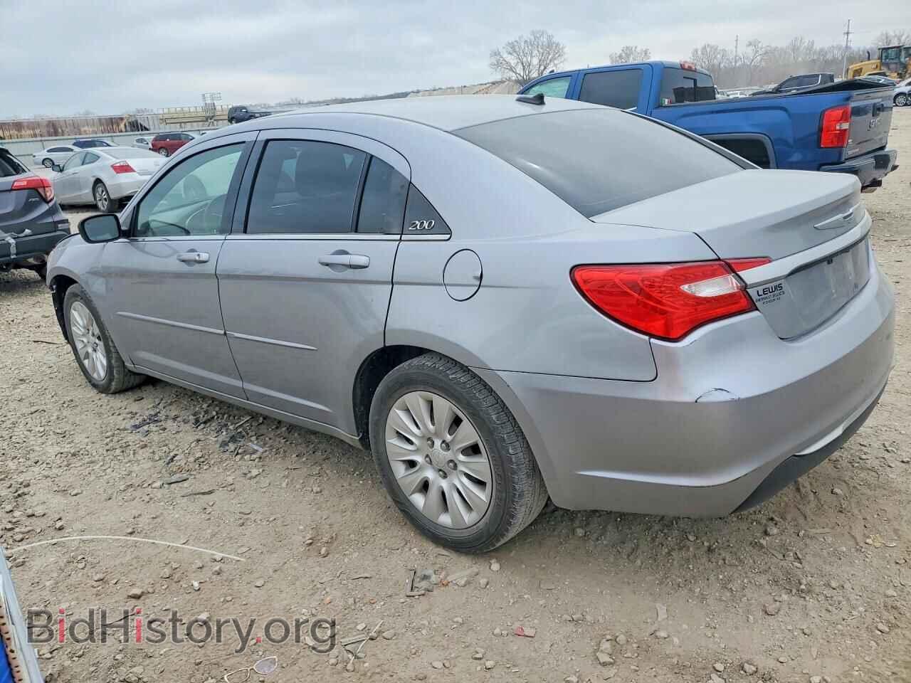 2013 CHRYSLER 200 - VIN: 1C3CCBAB9DN568535 - Фото 2