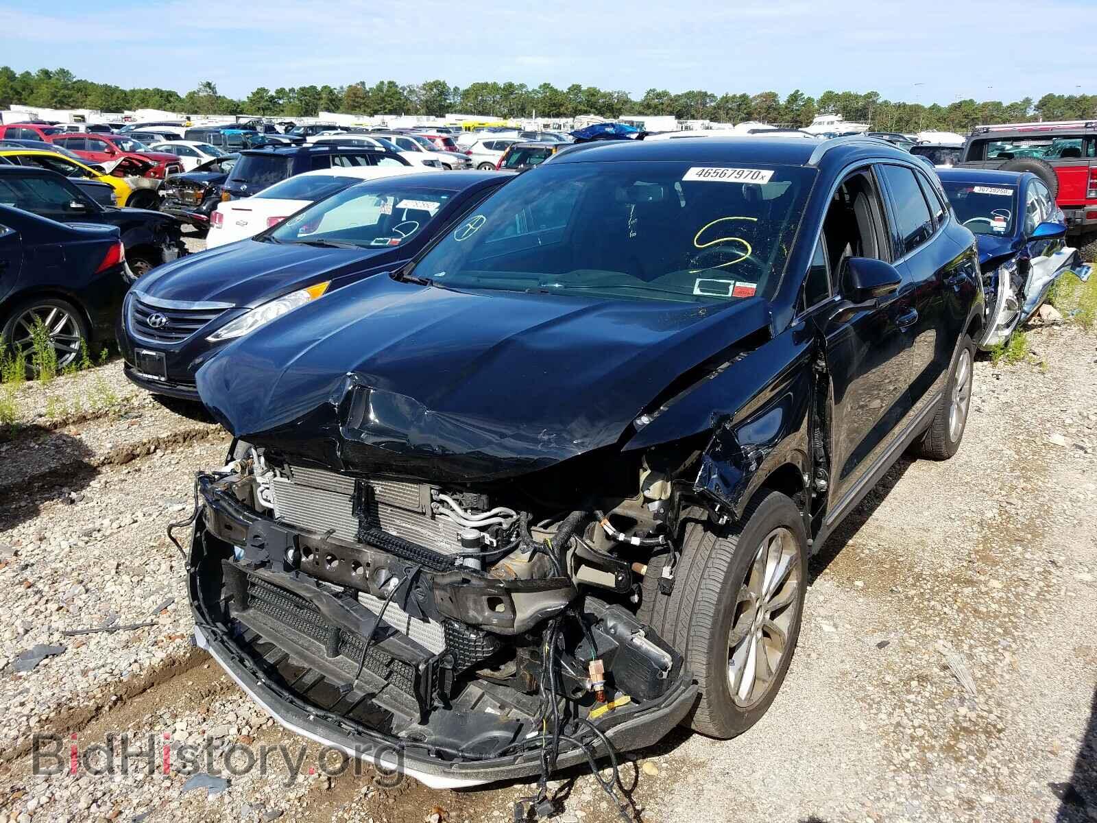 2017 LINCOLN MKC - VIN: 5LMCJ2D97HUL68140 - Photo 2