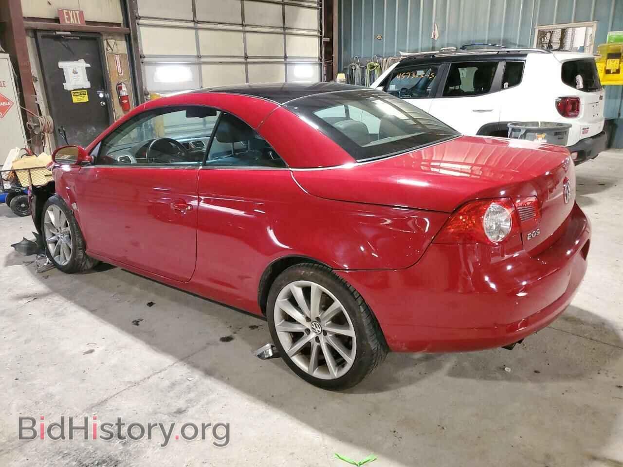 2007 VOLKSWAGEN EOS - VIN: WVWDB71FX7V034144 - Фото 2