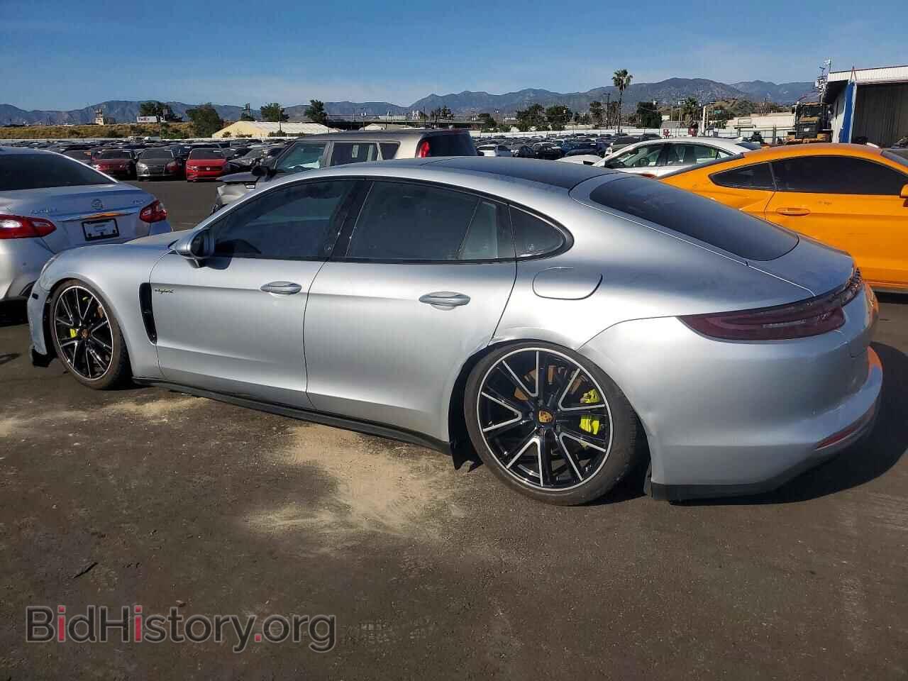 2018 PORSCHE PANAMERA - VIN: WP0AE2A79JL128556 - Фото 2