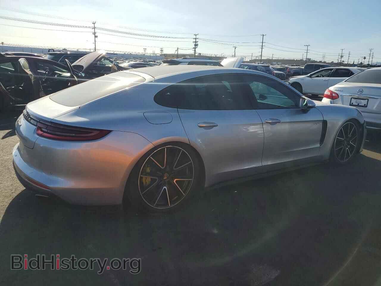 2018 PORSCHE PANAMERA - VIN: WP0AE2A79JL128556 - Фото 3