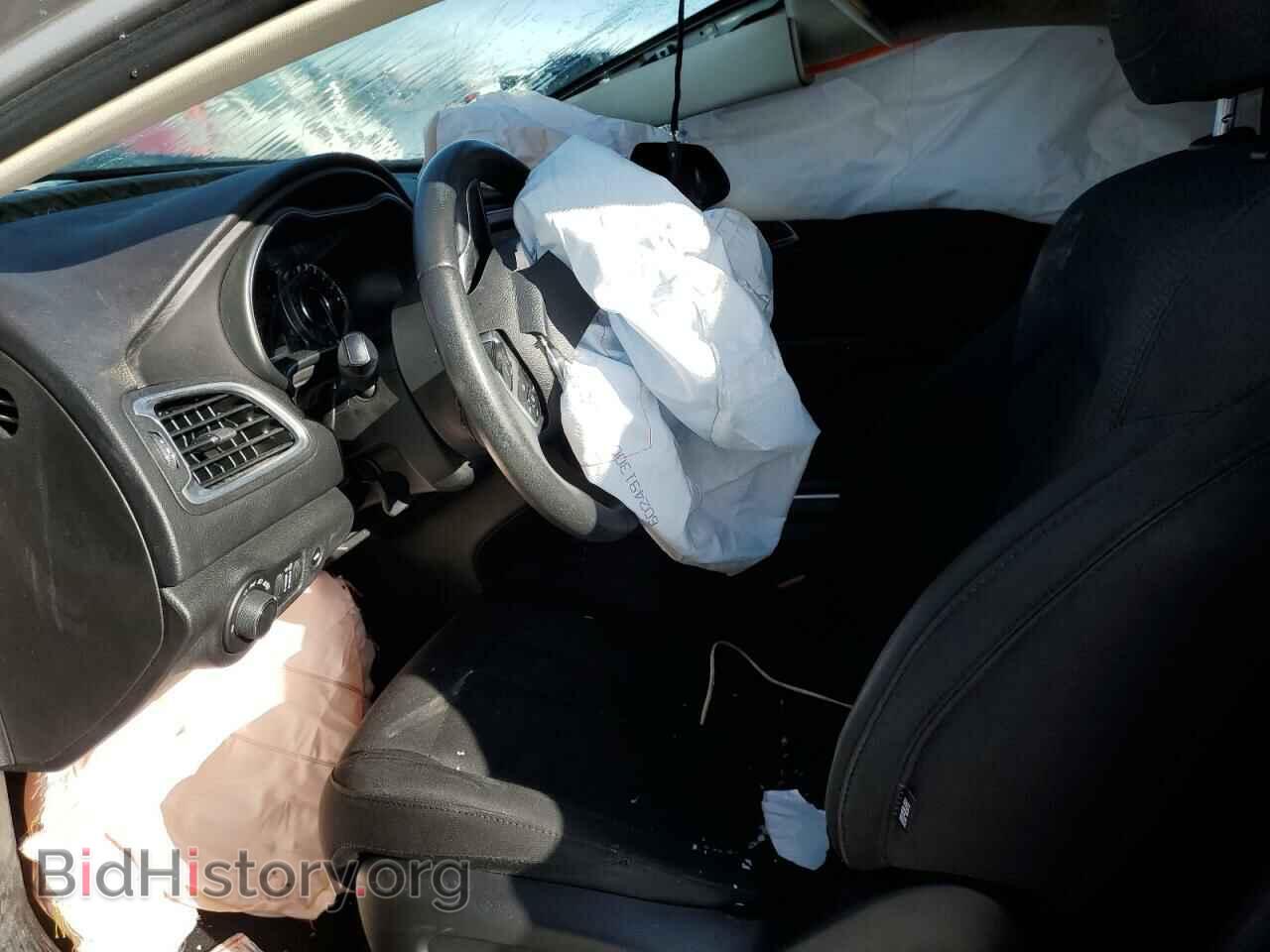 2016 CHRYSLER 200 - VIN: 1C3CCCAB4GN120682 - Фото 7
