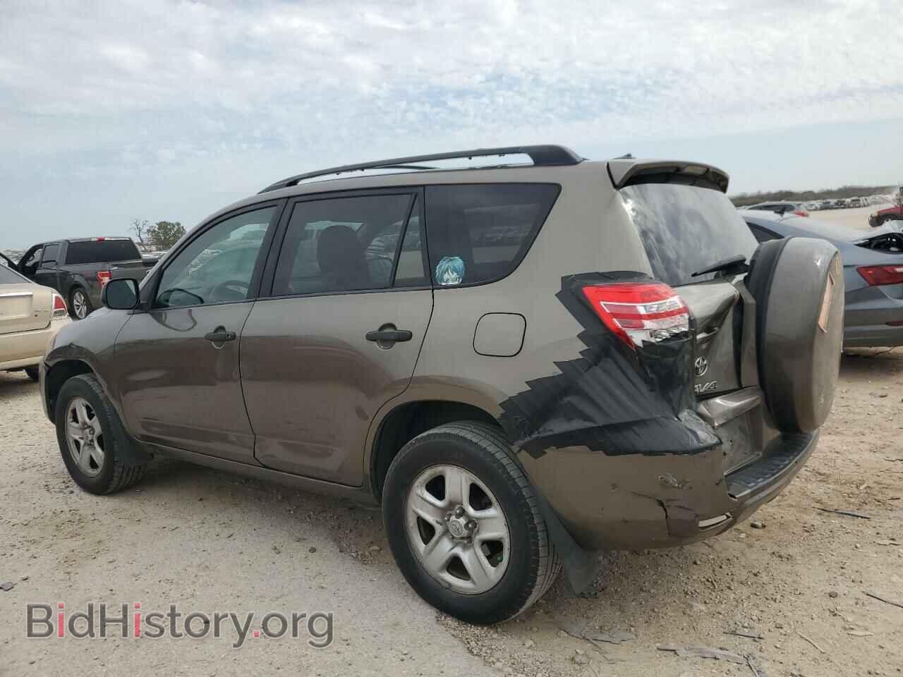 2011 TOYOTA RAV4 - VIN: JTMBF4DV2BD041455 - Фото 2