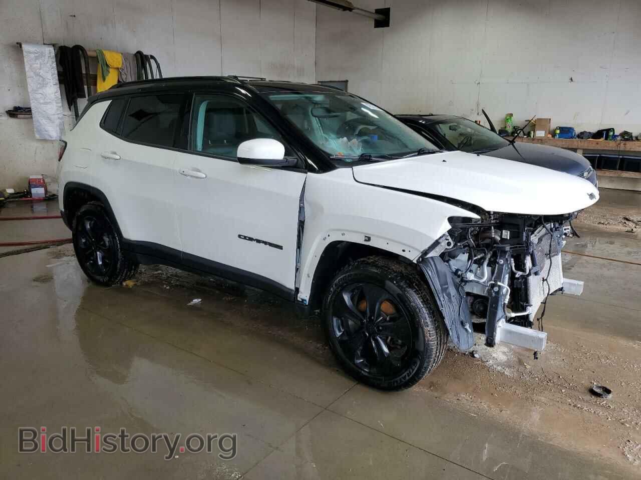2019 JEEP COMPASS - VIN: 3C4NJDBB2KT829053 - Photo 4