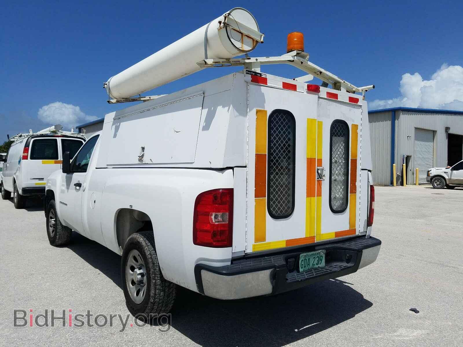 2008 CHEVROLET SILVERADO - VIN: 1GCEC14X18Z147252 - Фото 3