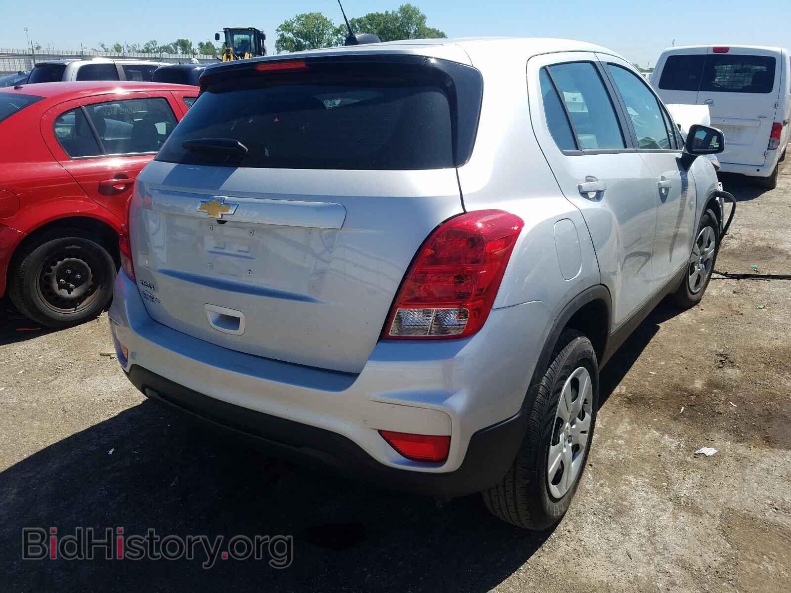 2018 CHEVROLET TRAX - VIN: 3GNCJKSB9JL314519 - Фото 4