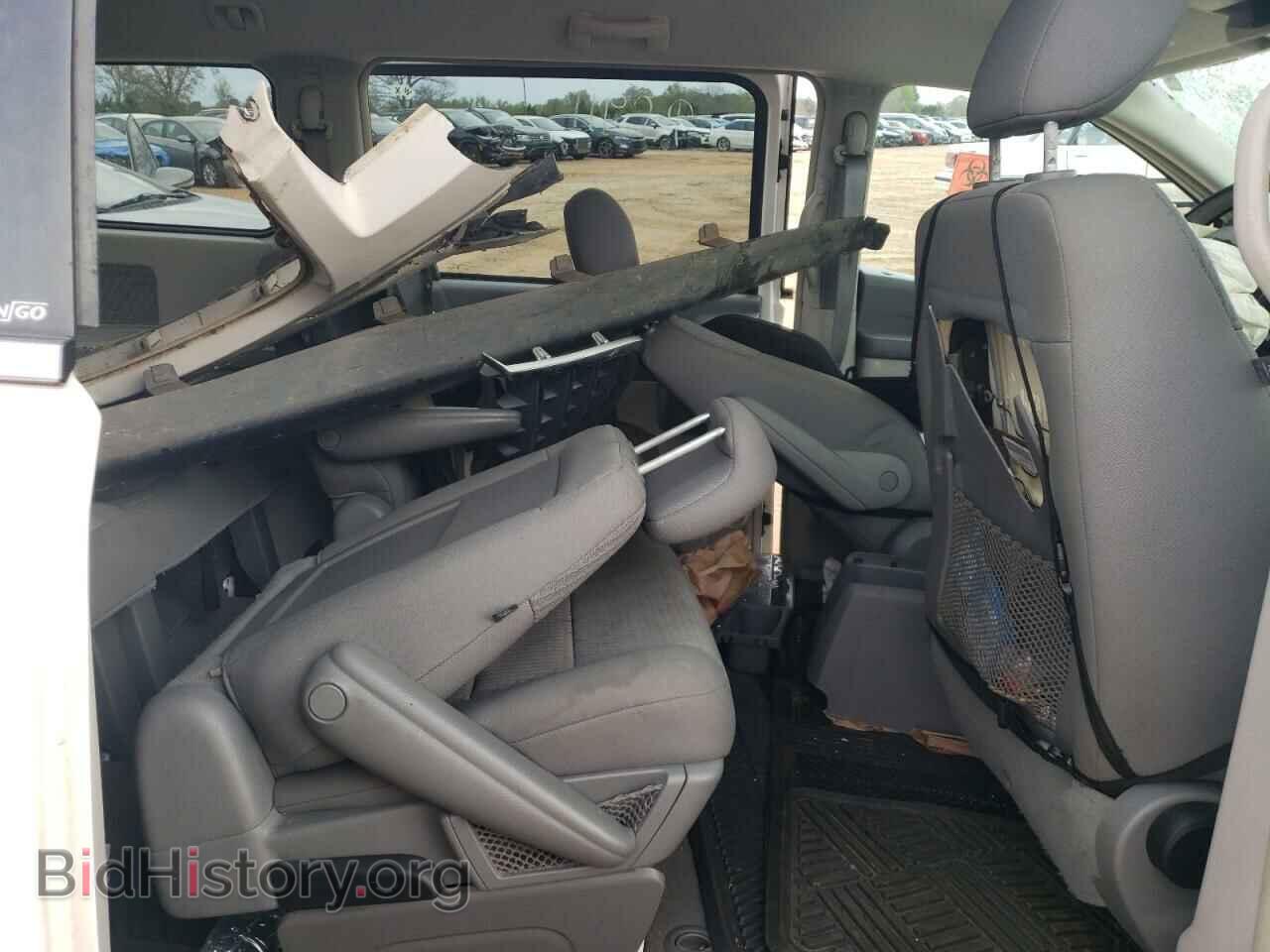 2009 CHRYSLER MINIVAN - VIN: 2A8HR44E09R629761 - Фото 11
