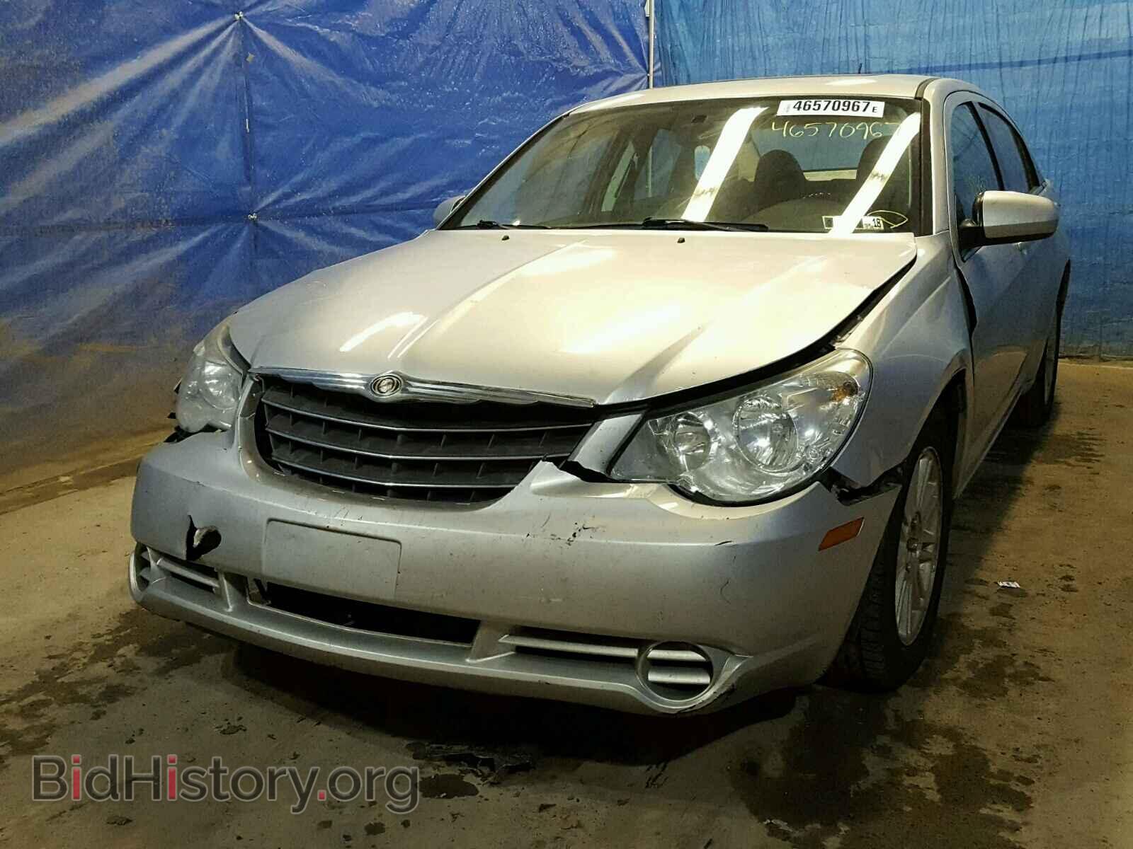 2010 CHRYSLER SEBRING - VIN: 1C3CC5FB0AN193012 - Фото 2