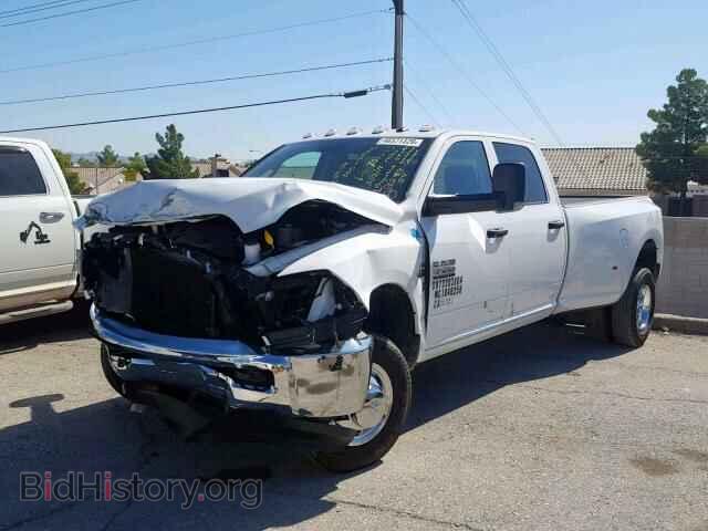 2018 RAM 3500 ST - VIN: 3C63RRGLXJG397552 - Фото 2