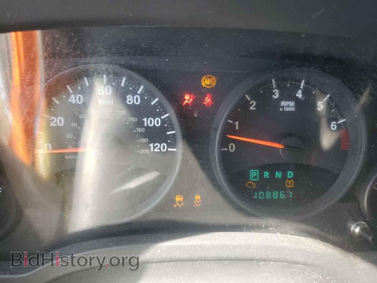 2010 JEEP COMPASS - VIN: 1J4NT4FB1AD504199 - Фото 9