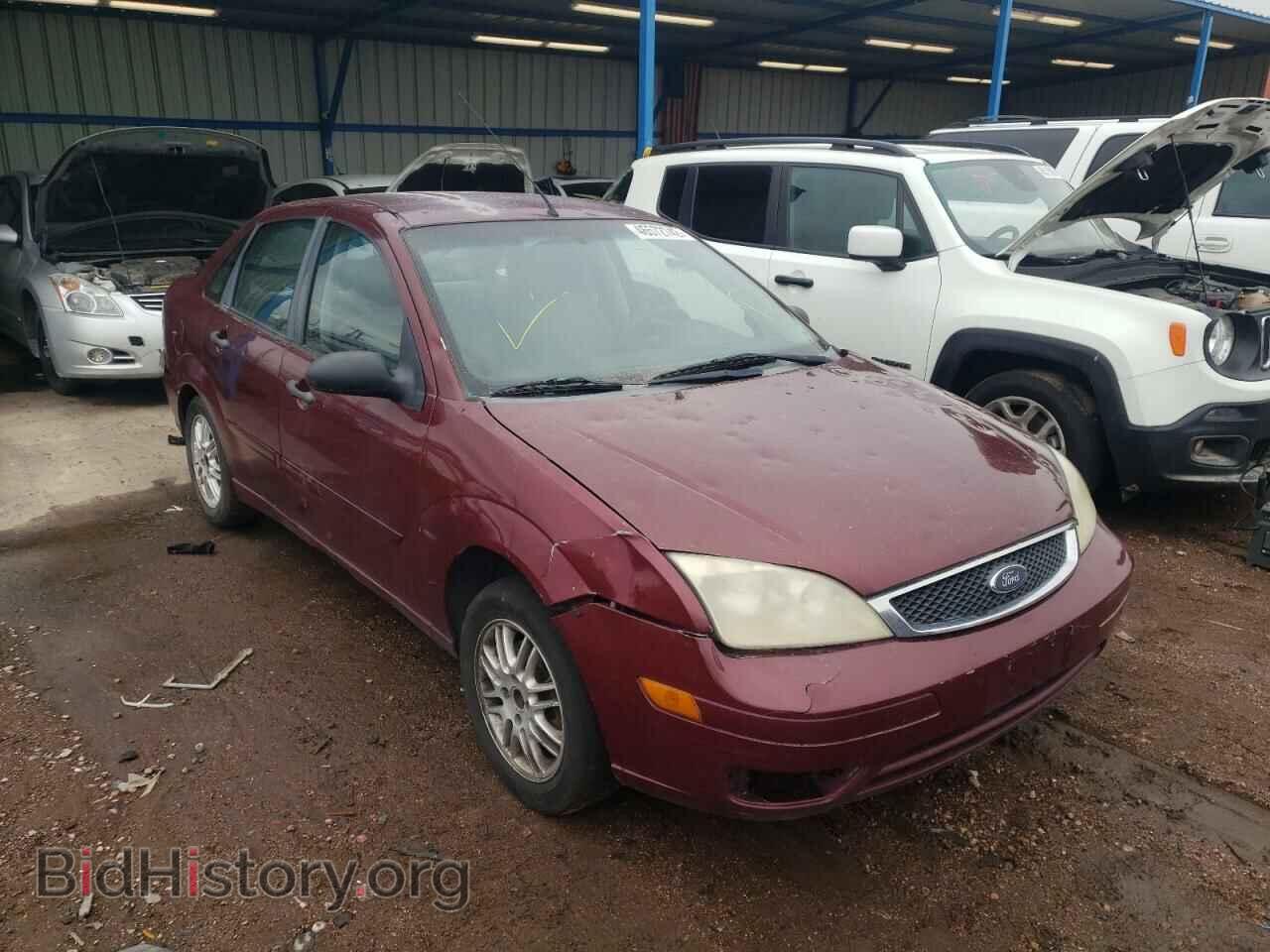 Photo 1FAFP34NX7W311963 - FORD FOCUS 2007
