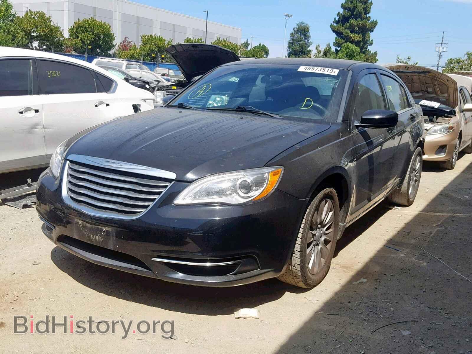 2014 CHRYSLER 200 - VIN: 1C3CCBAB2EN125225 - Photo 2