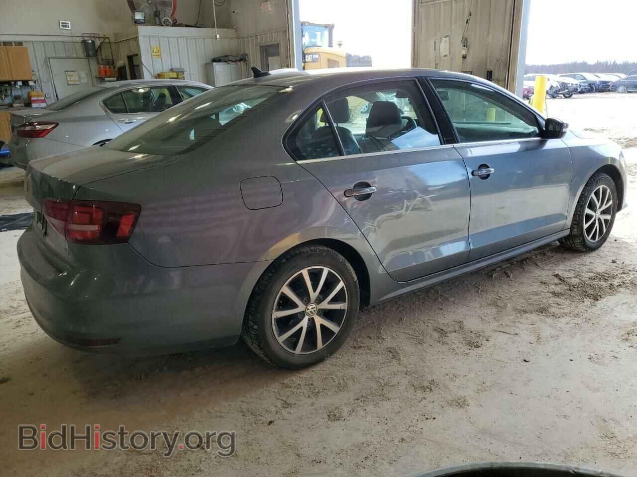 2017 VOLKSWAGEN JETTA - VIN: 3VWDB7AJ0HM286353 - Фото 3