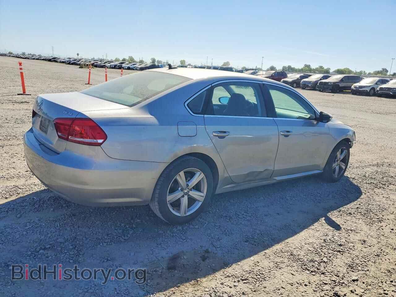 2012 VOLKSWAGEN PASSAT - VIN: 1VWBN7A3XCC017528 - Фото 3