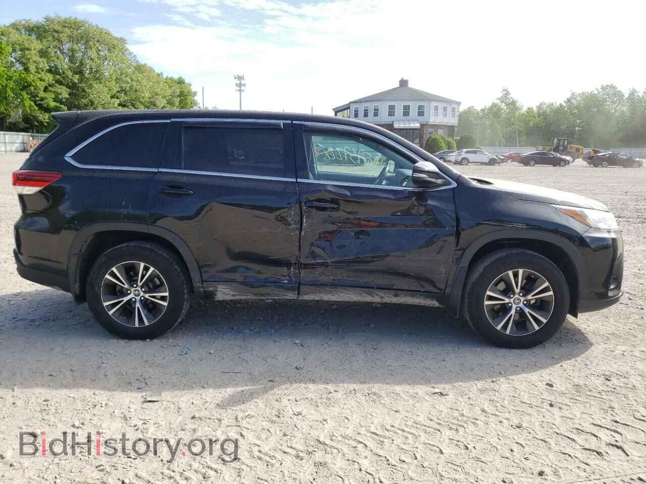 2017 TOYOTA HIGHLANDER - VIN: 5TDBZRFH5HS449828 - Фото 9
