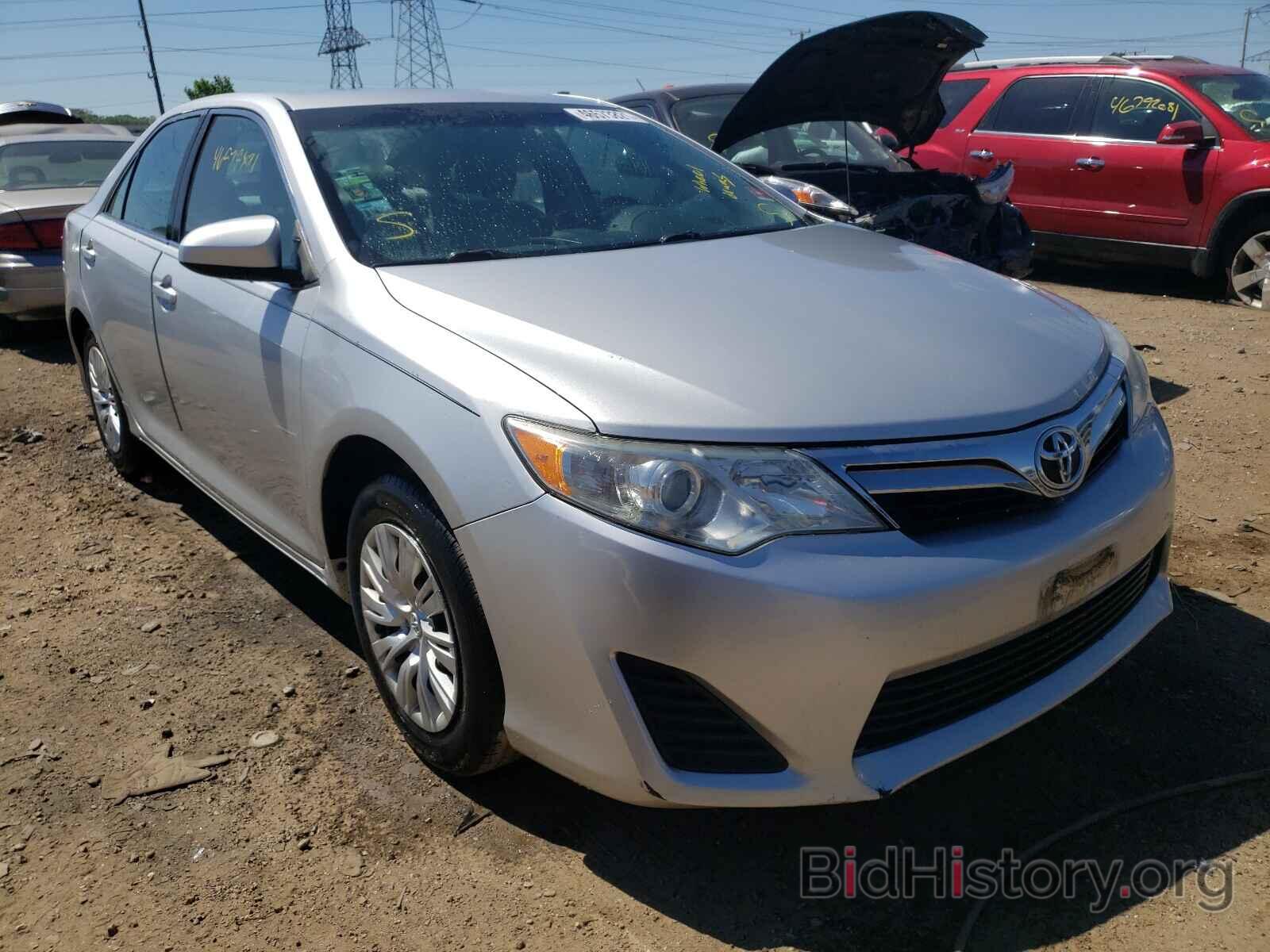 Photo 4T4BF1FKXDR307469 - TOYOTA CAMRY 2013