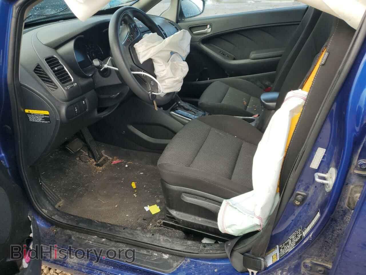 2017 KIA FORTE - VIN: 3KPFK4A75HE056882 - Фото 7