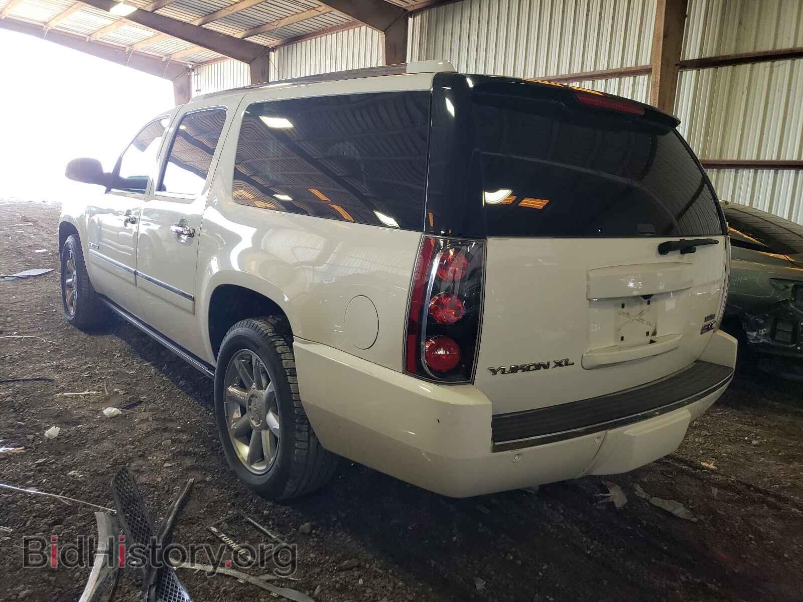 2013 GMC YUKON - VIN: 1GKS1MEF1DR289020 - Фото 3