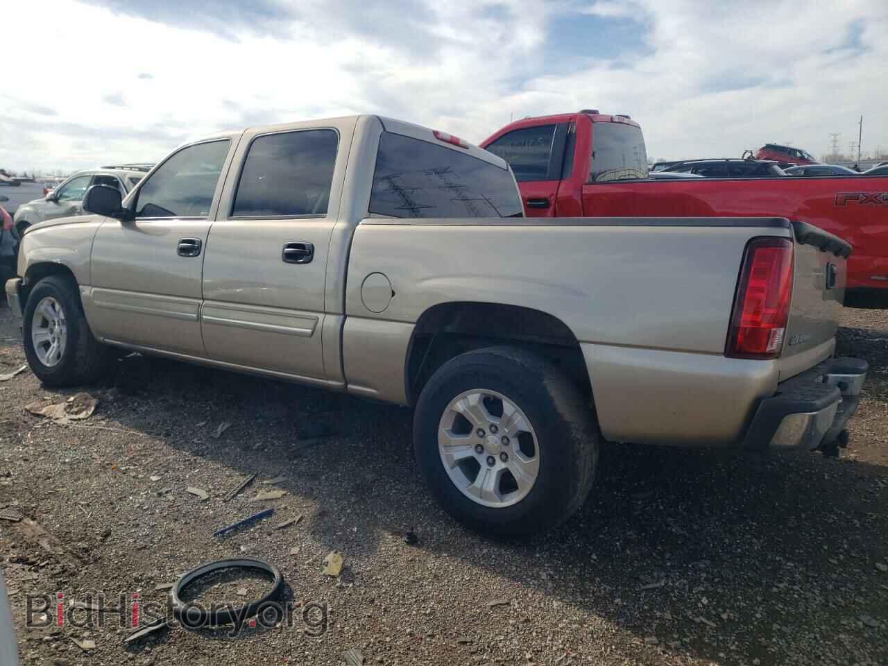 2006 CHEVROLET SILVERADO - VIN: 2GCEC13V261334358 - Фото 2