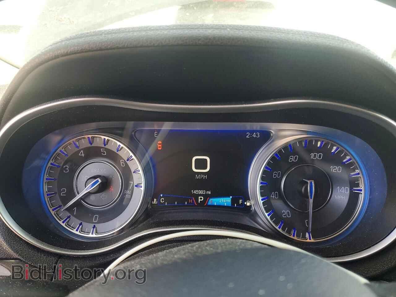 2017 CHRYSLER 300 - VIN: 2C3CCAKG0HH597215 - Фото 9