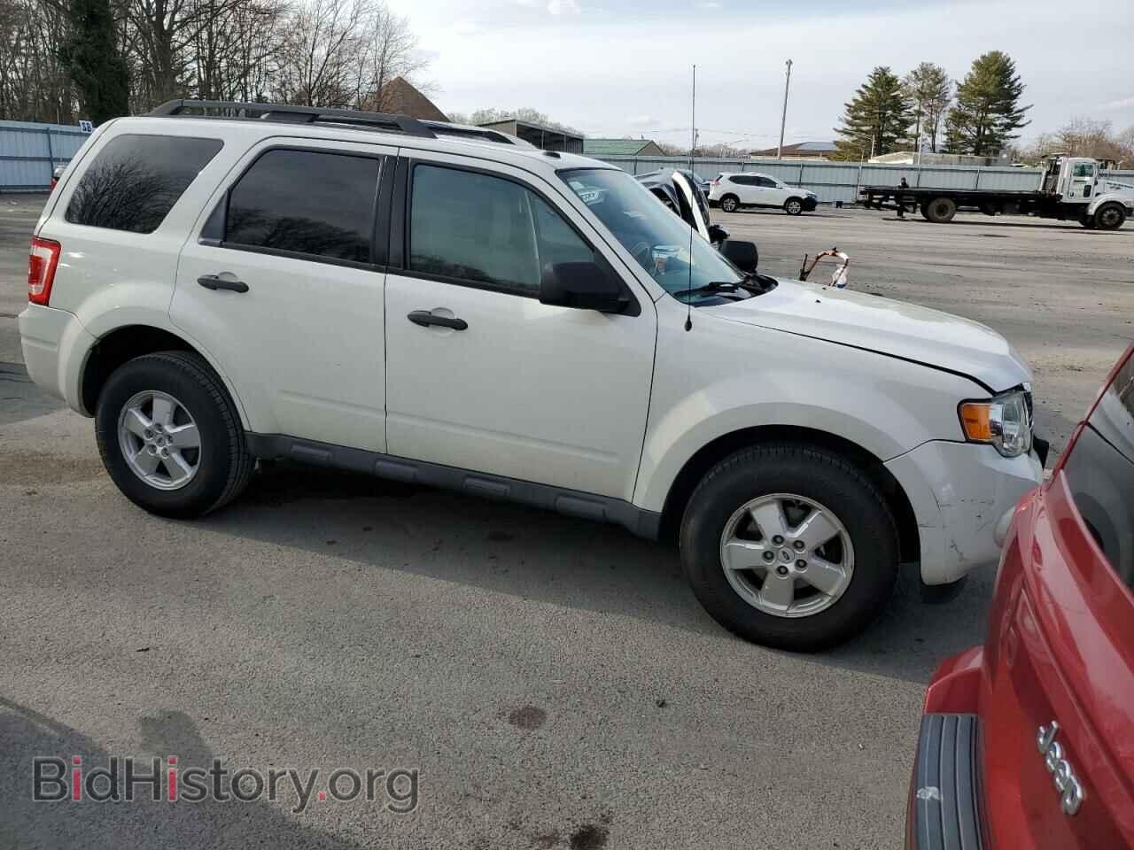 2009 FORD ESCAPE - VIN: 1FMCU03729KC97358 - Фото 4