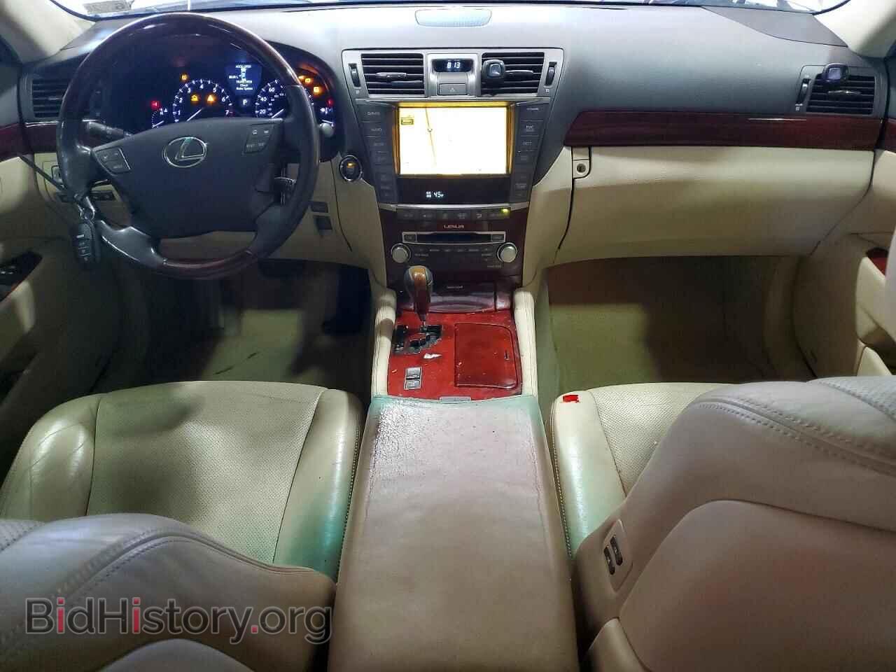 2011 LEXUS LS500 - VIN: JTHBL5EF5B5107639 - Photo 8