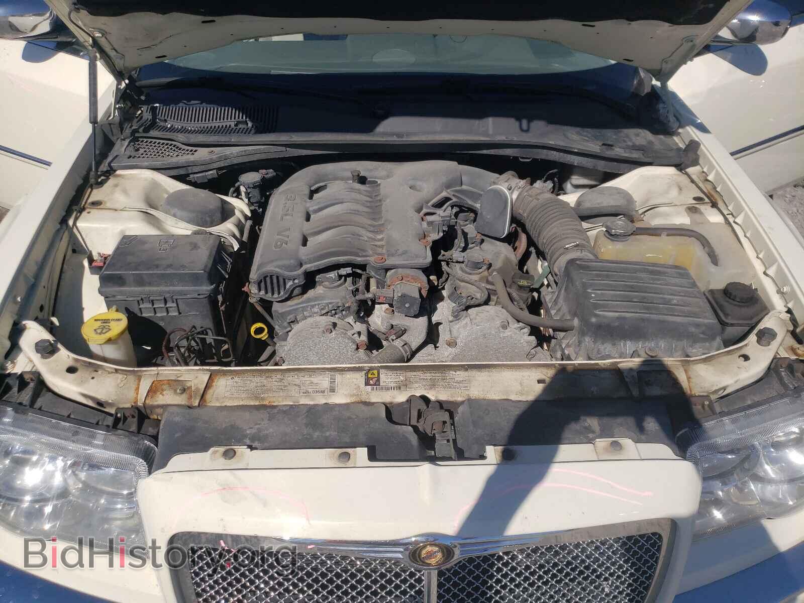 2010 CHRYSLER 300 - VIN: 2C3CK3CV2AH146112 - Фото 7