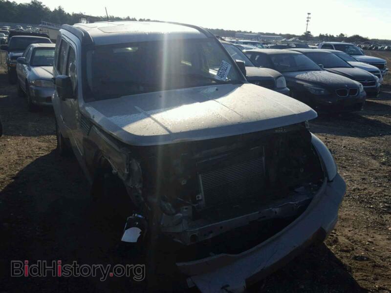 2008 Dodge NITRO Nitro SXT (VIN 1D8GU28K18W191653) — фото 1 из 10, Copart, повреждение: передняя часть