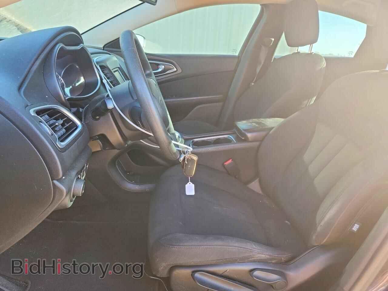 2016 CHRYSLER 200 - VIN: 1C3CCCAB0GN144784 - Фото 7