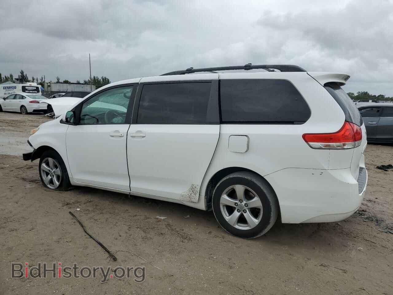 2014 TOYOTA All Models - VIN: 5TDKK3DC8ES499840 - Фото 2