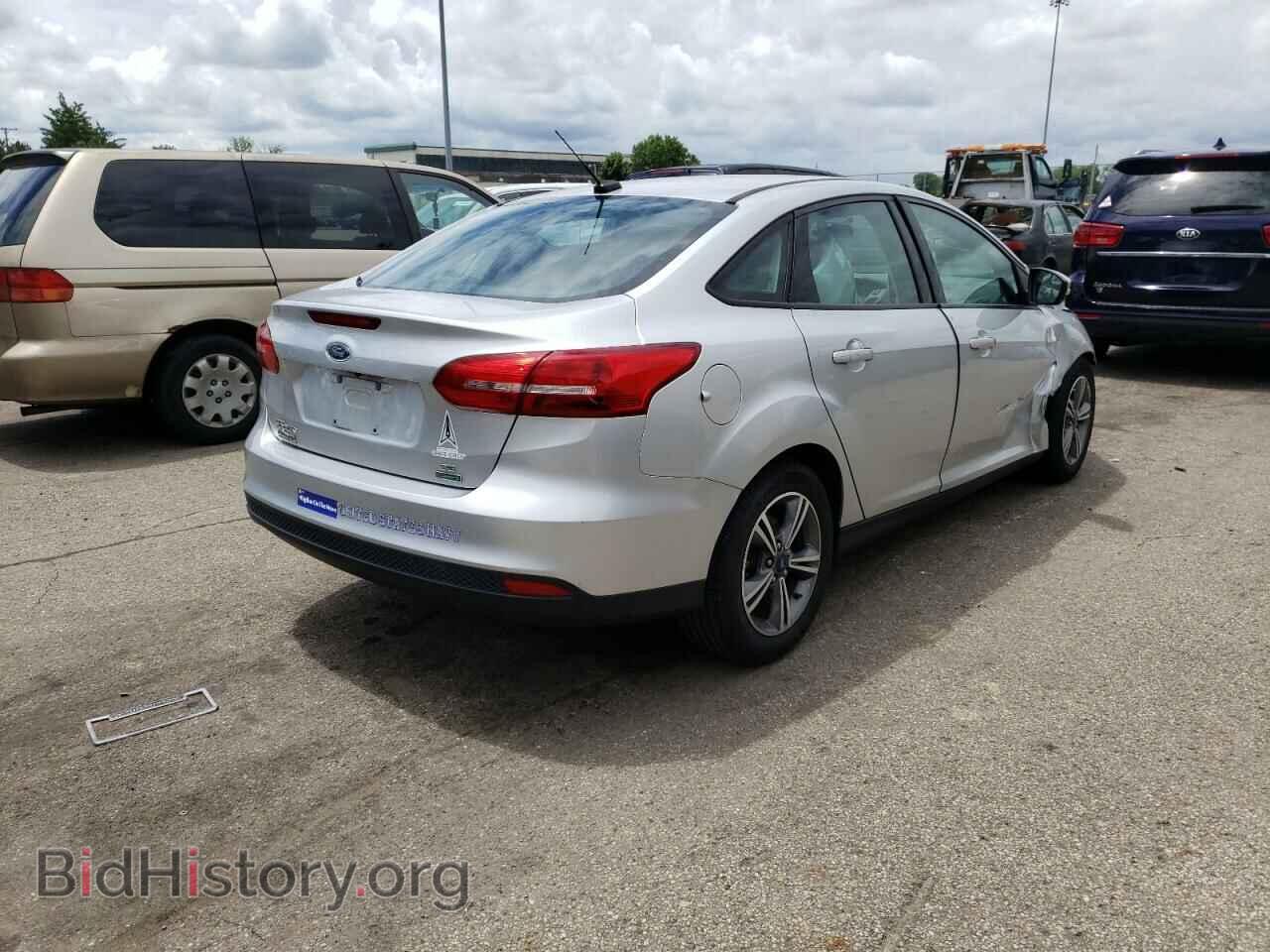 2017 FORD FOCUS - VIN: 1FADP3FE7HL336648 - Фото 4