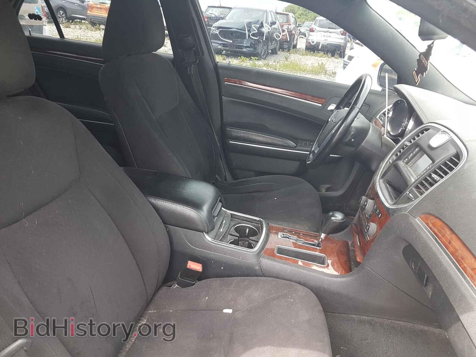 2012 CHRYSLER 300 - VIN: 2C3CCAAG8CH108215 - Photo 5