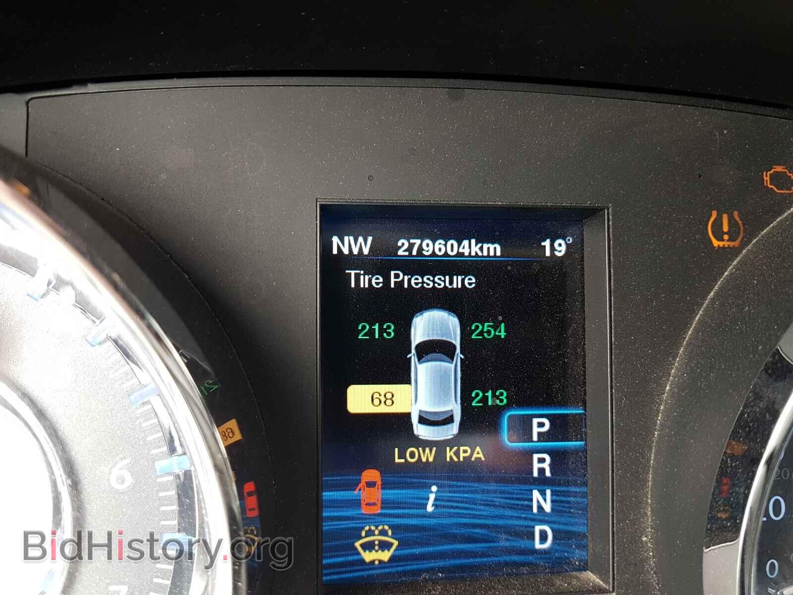 2012 CHRYSLER 300 - VIN: 2C3CCAAG8CH108215 - Photo 8
