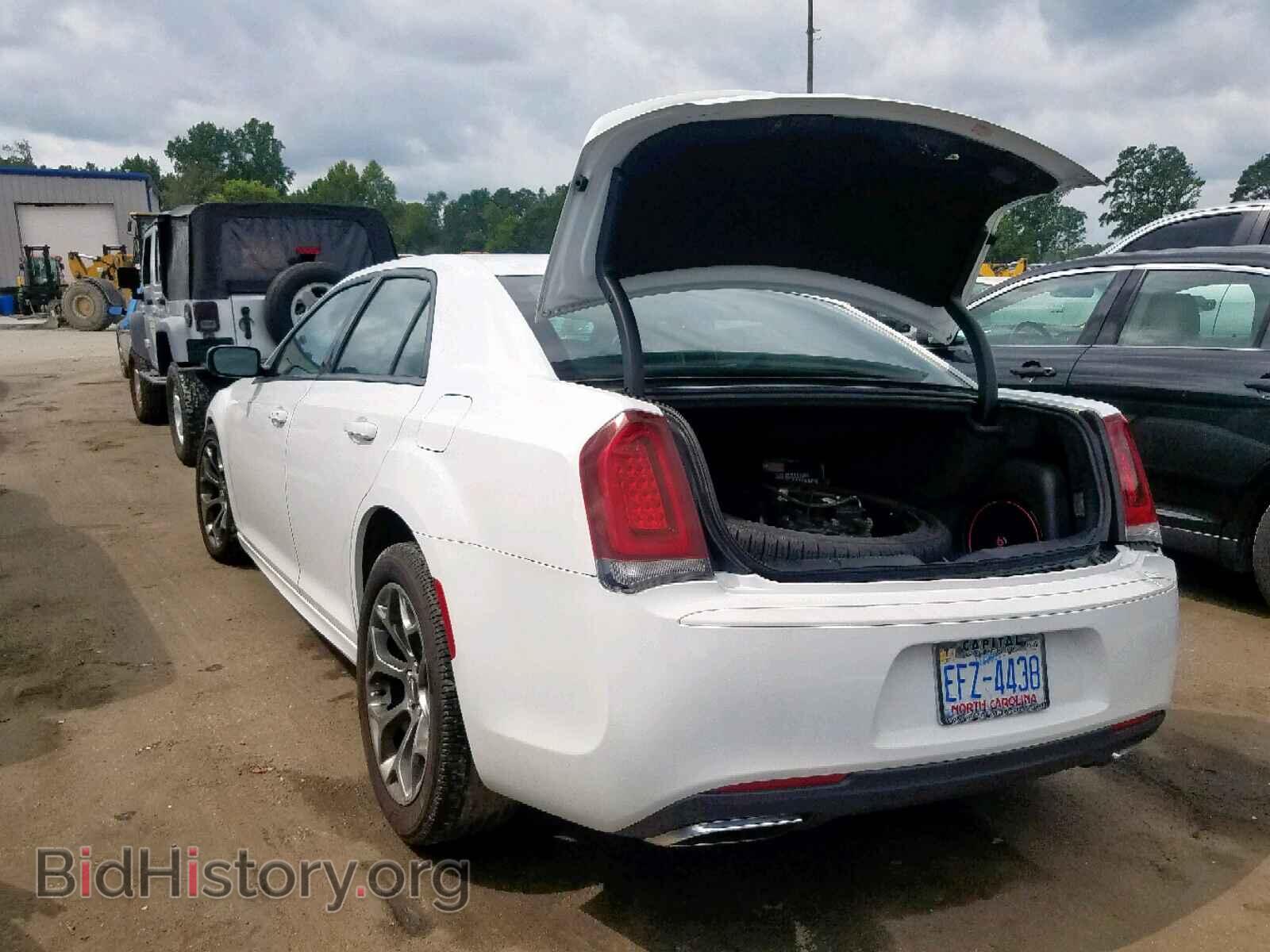 2015 CHRYSLER 300 - VIN: 2C3CCABT7FH872461 - Фото 3