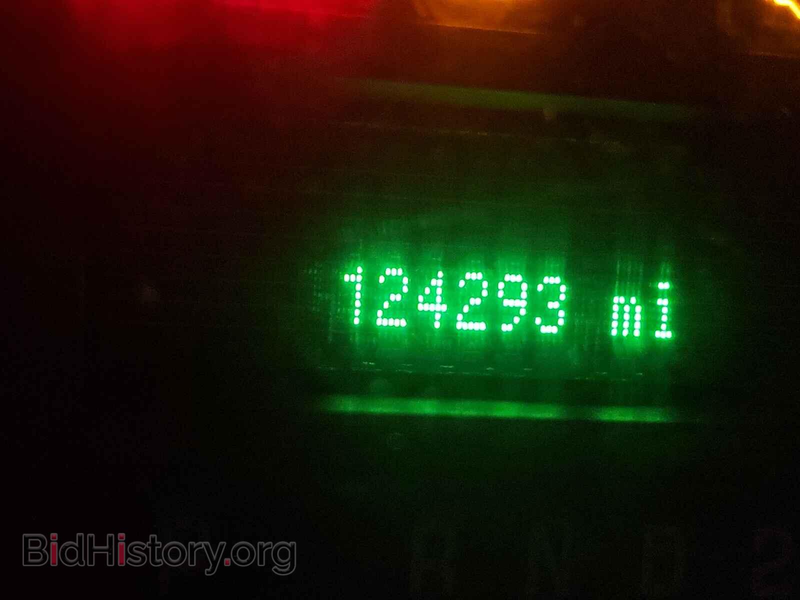 2012 FORD ECONOLINE - VIN: 1FBSS3BL5CDA20418 - Photo 8