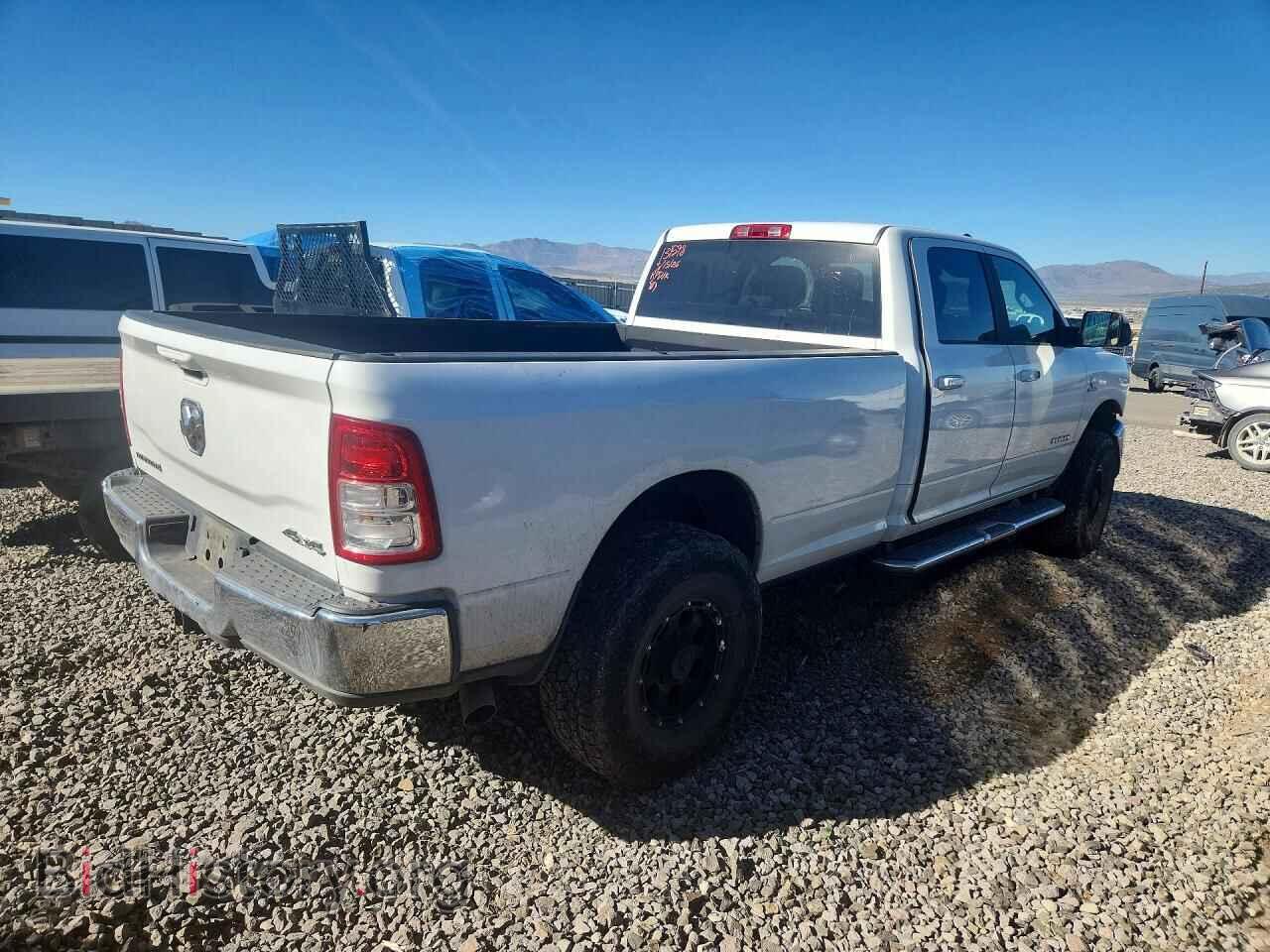 2021 RAM 3500 - VIN: 3C63R3HLXMG549197 - Фото 3