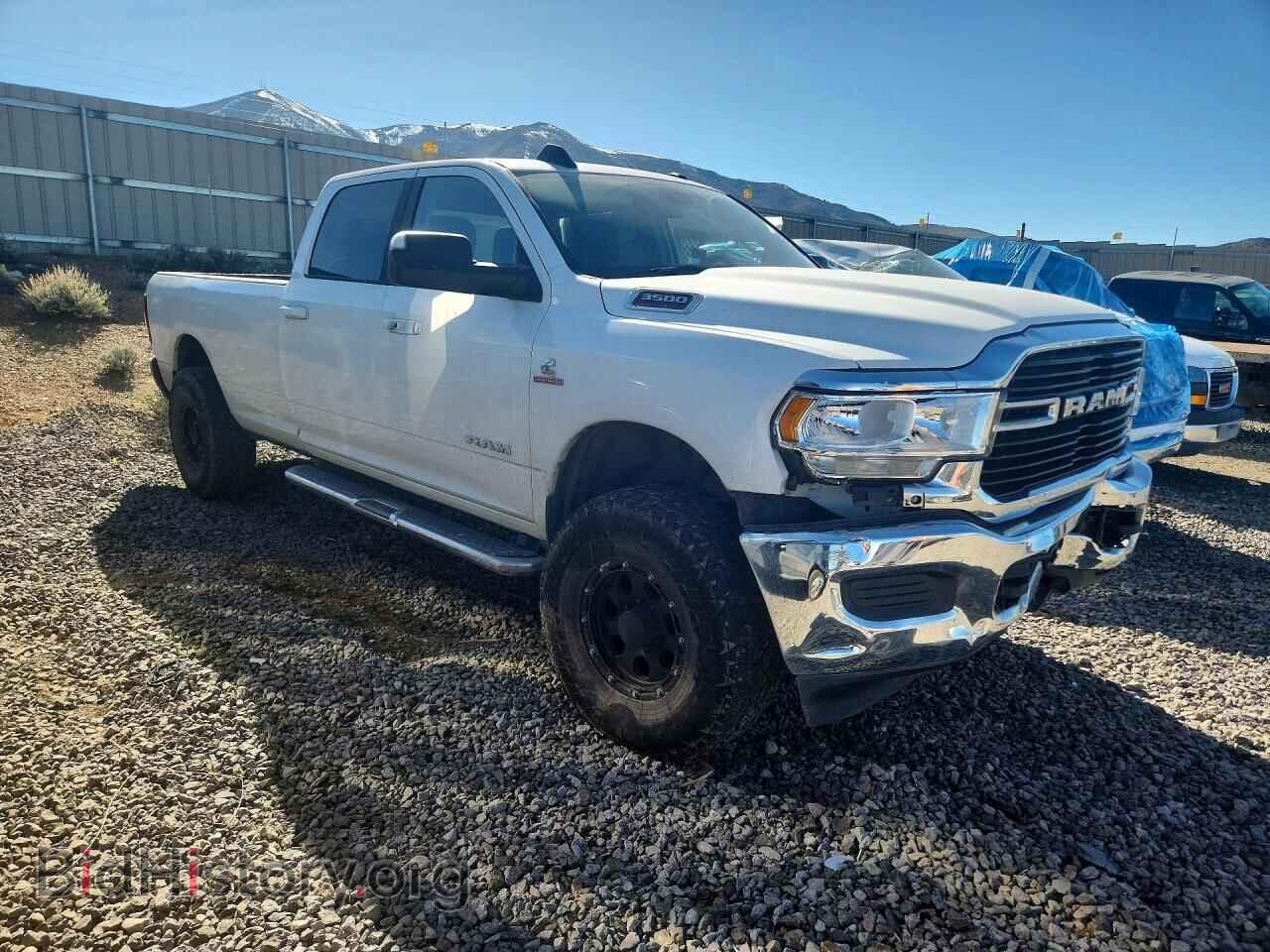2021 RAM 3500 - VIN: 3C63R3HLXMG549197 - Фото 4