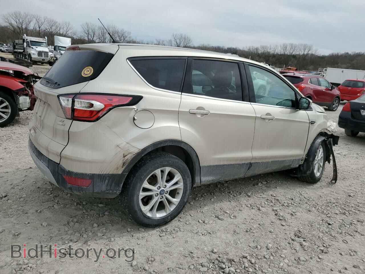 2017 FORD ESCAPE - VIN: 1FMCU9G91HUB80230 - Фото 3